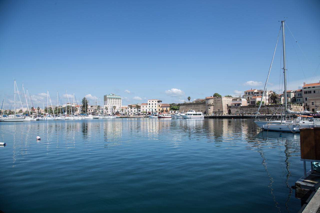 The Homeboat Company Aquatica-Alghero Luaran gambar